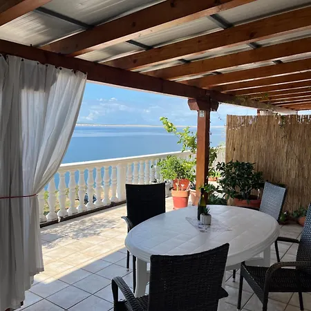 Frane Διαμέρισμα Starigrad Paklenica